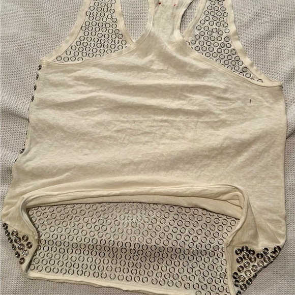 NWT Zoe’s loves Gwyneth Paltrow  limited edition t’s - Picture 4 of 5